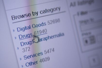 buy drugs from darknet